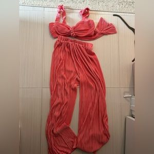 Revolve matching set